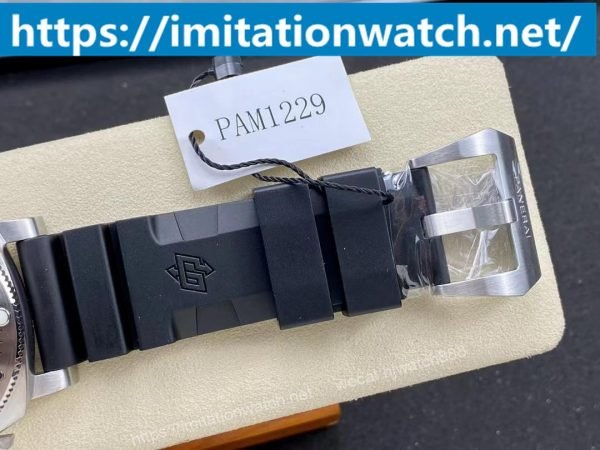 31283 SBF廠沛納海新品發布, PAM 1229 ,獨樹一幟的顏色和材質搭配