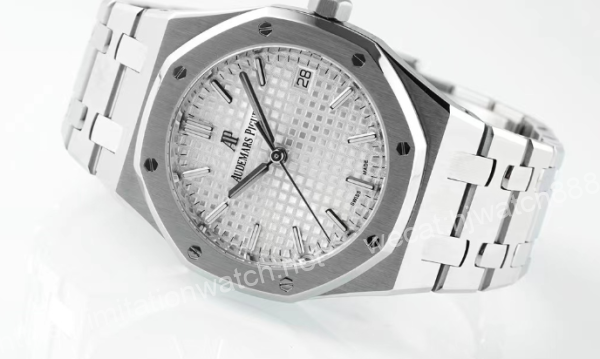 33842 ZF厰愛彼皇家橡樹,34mm,一體機芯,77350ST機械中性腕錶