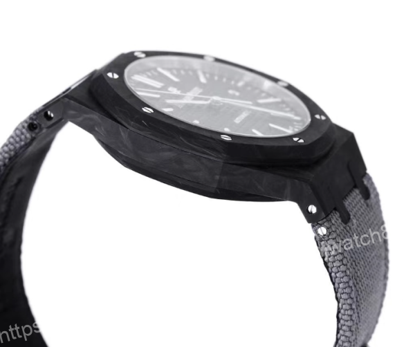 33941 【6個款式,帶圖詢價】INA厰愛彼,41mm,鍛造碳纖維15400系列